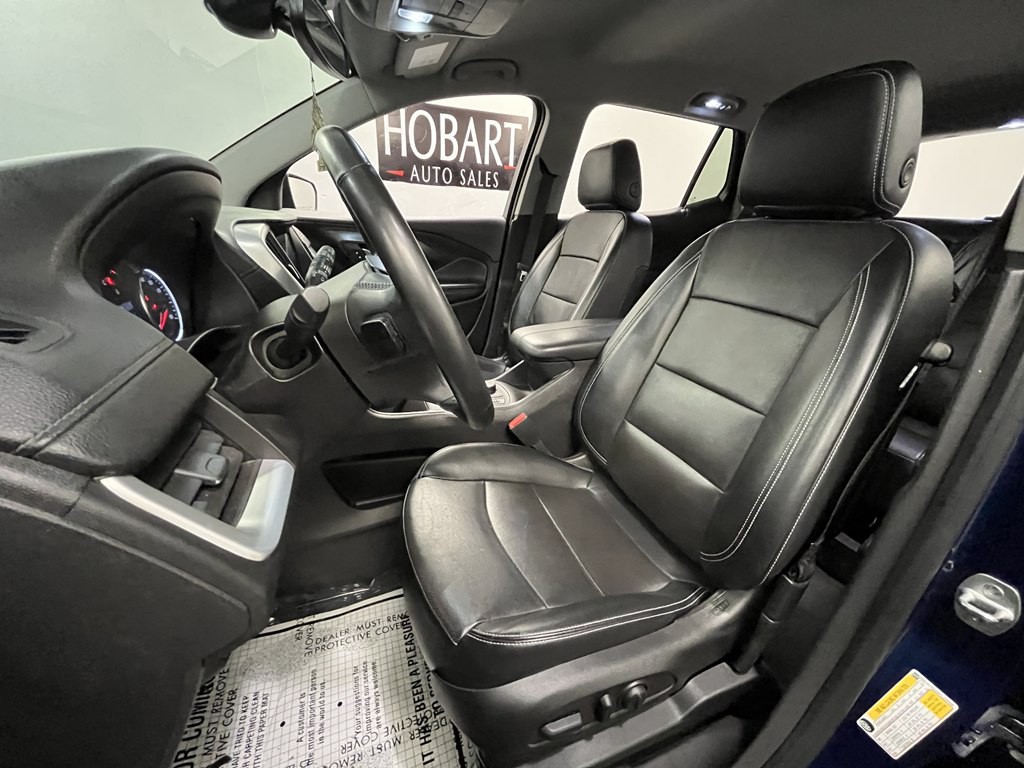 2023 GMC Terrain Image 8