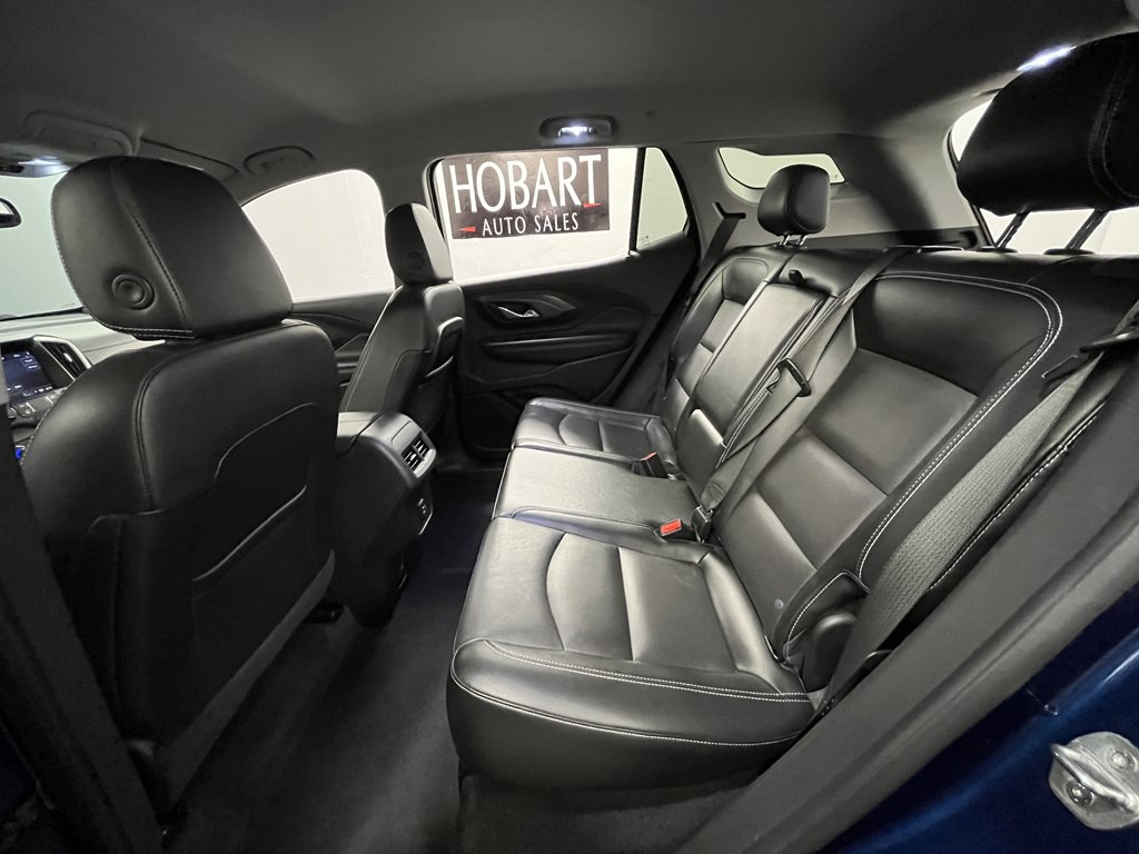 2023 GMC Terrain Image 13