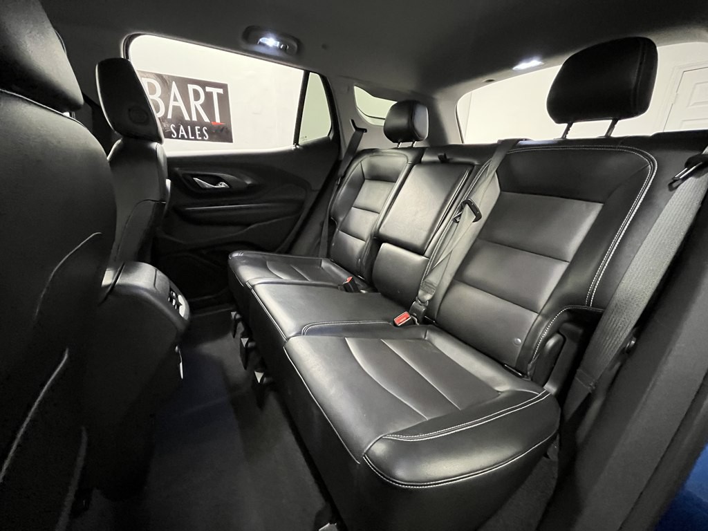 2023 GMC Terrain Image 15
