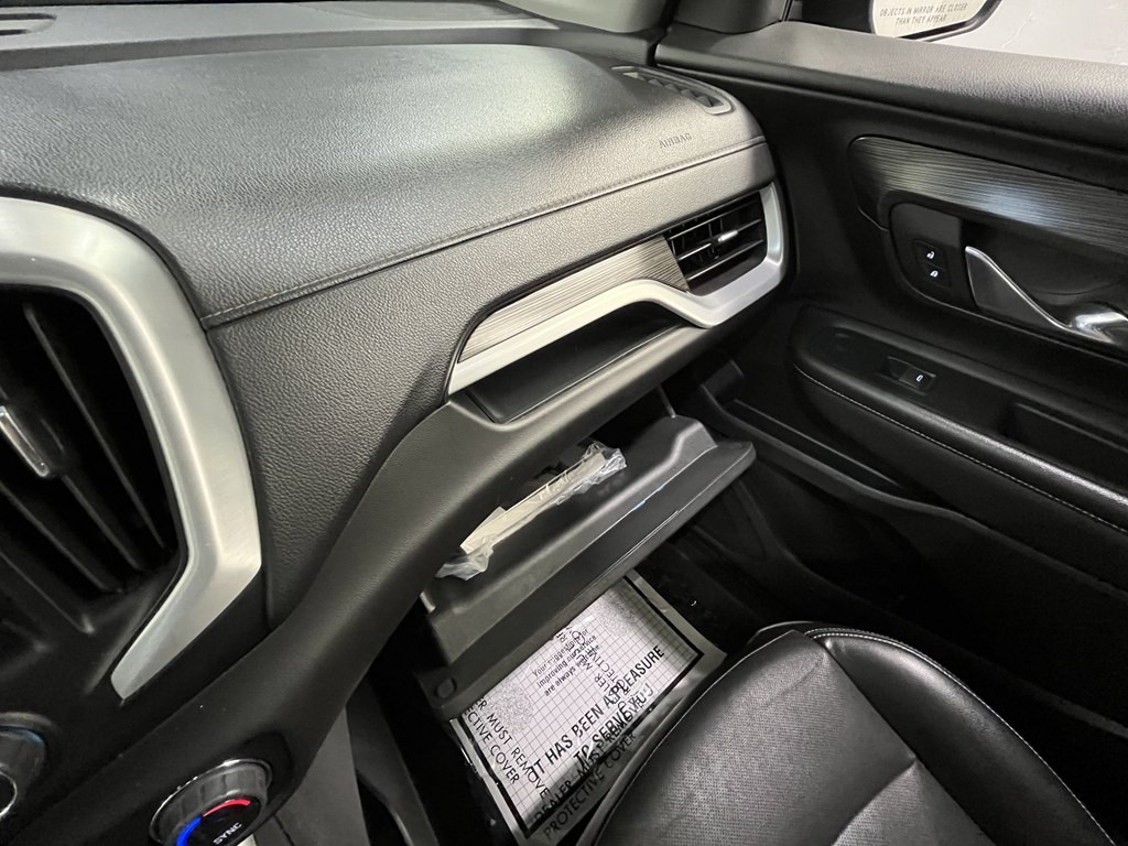 2023 GMC Terrain Image 21