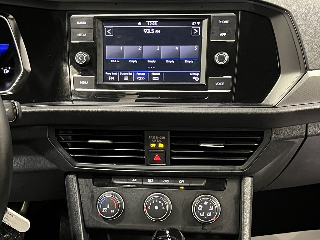 2024 Volkswagen Jetta Image 19