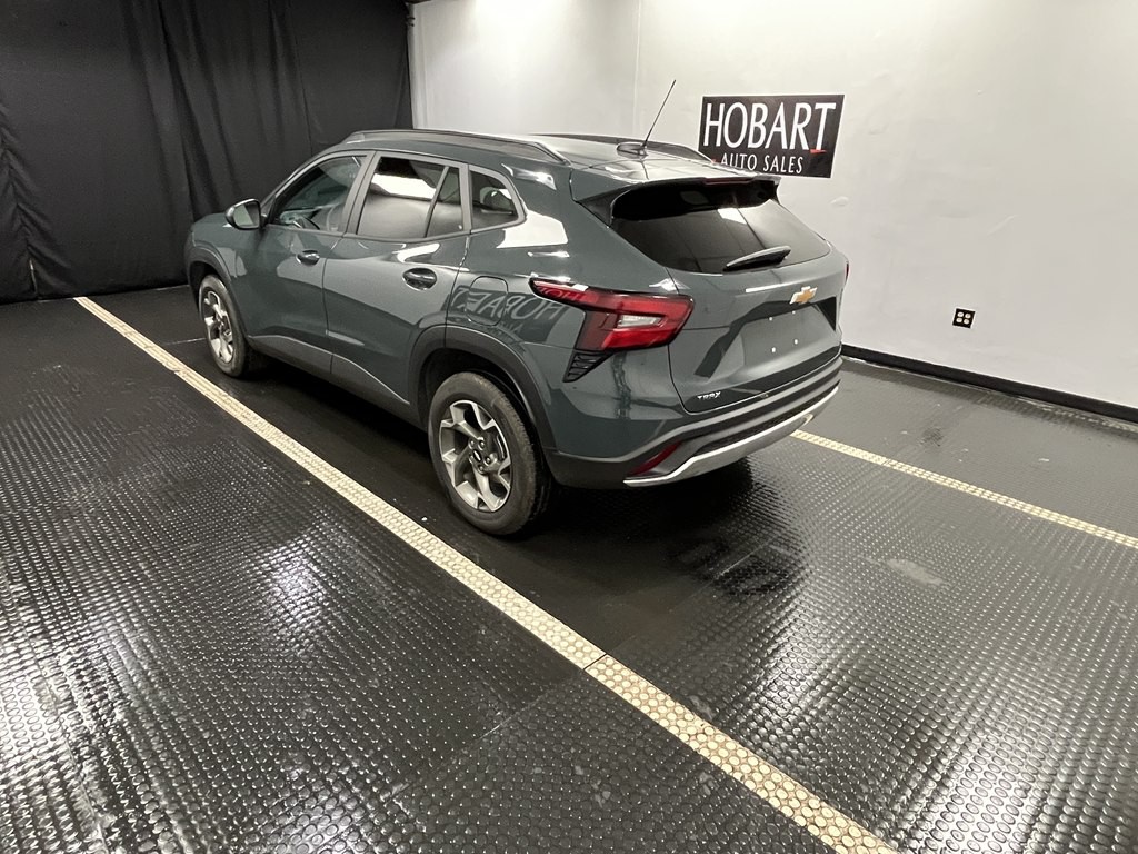 2025 Chevrolet Trax Image 4