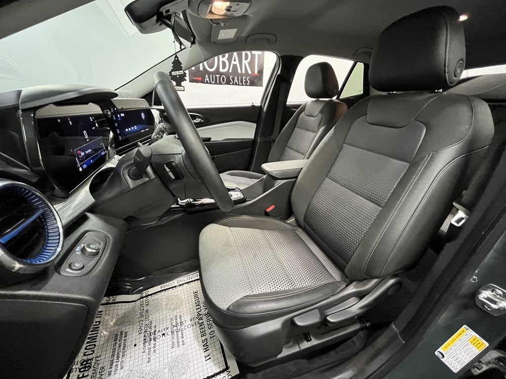 2025 Chevrolet Trax Image 8