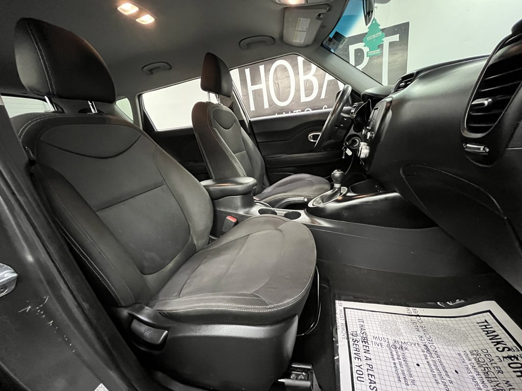 2017 Kia Soul Image 10