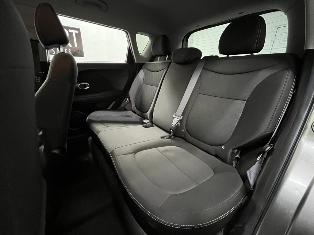 2017 Kia Soul Image 13