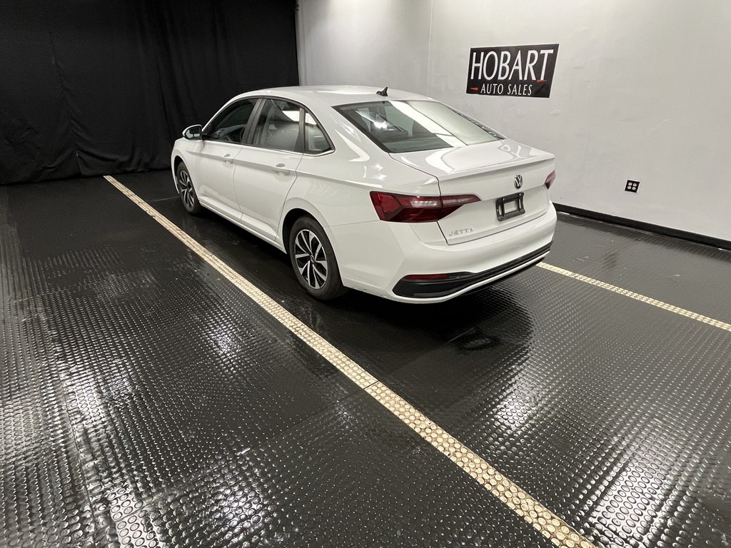 2024 Volkswagen Jetta Image 4