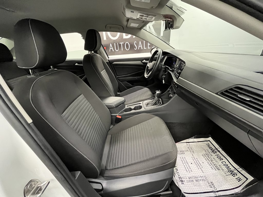 2024 Volkswagen Jetta Image 9
