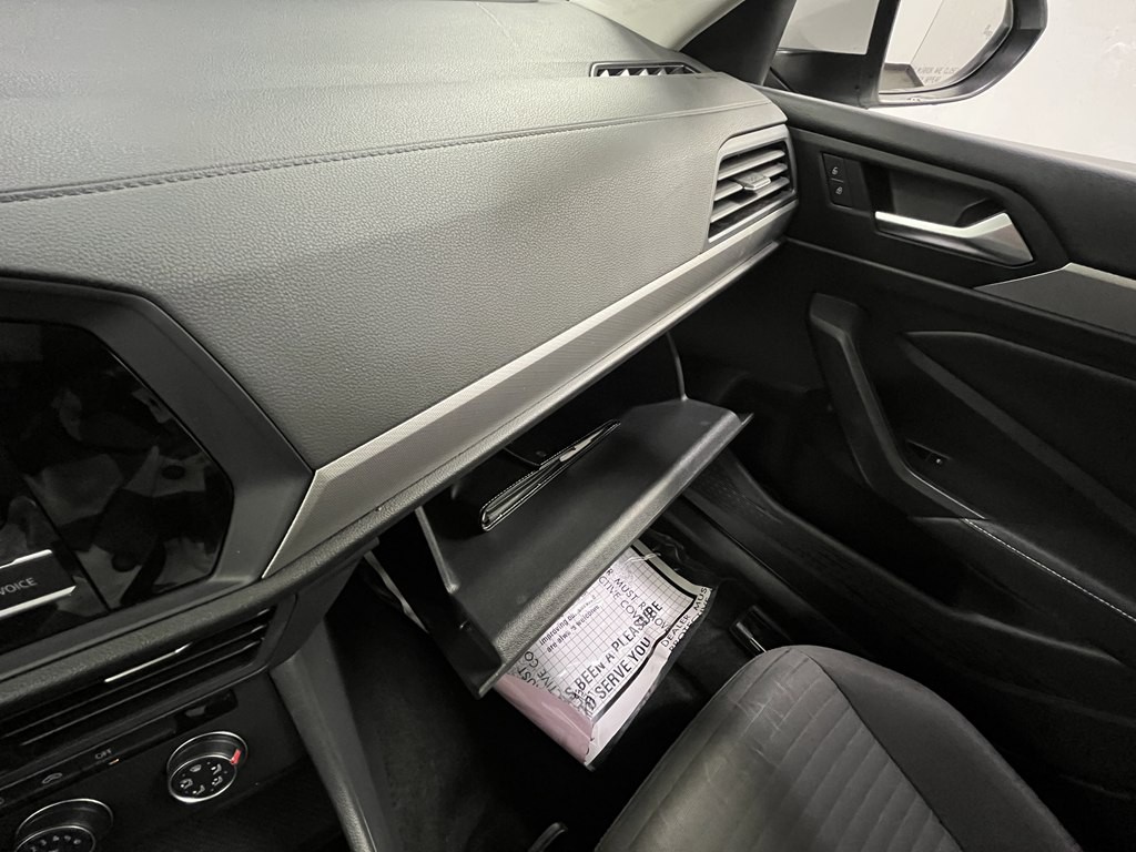 2024 Volkswagen Jetta Image 18