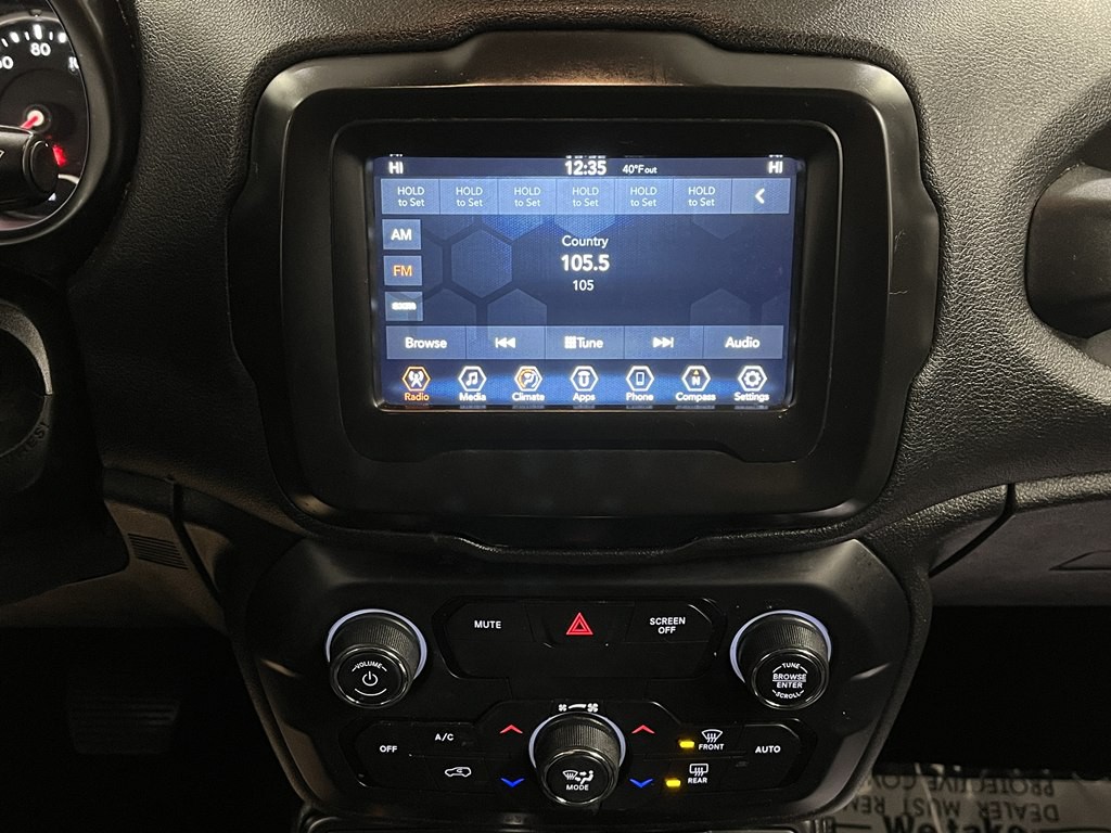 2018 Jeep Renegade Image 14