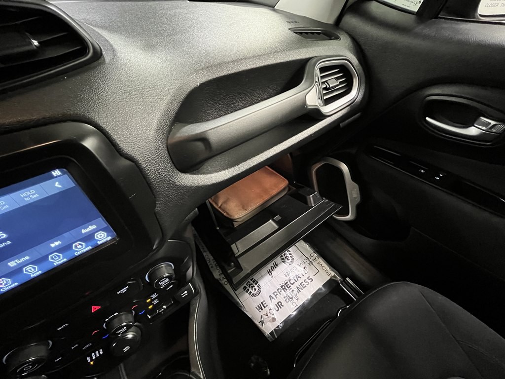 2018 Jeep Renegade Image 15