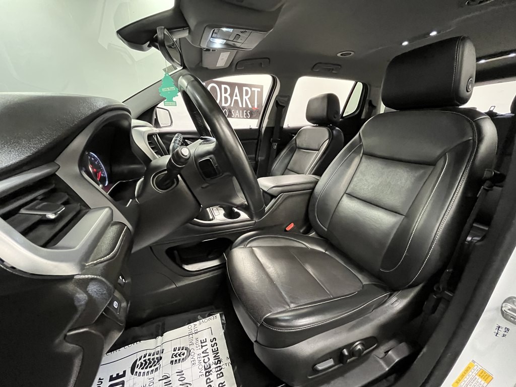 2023 GMC Acadia Image 8