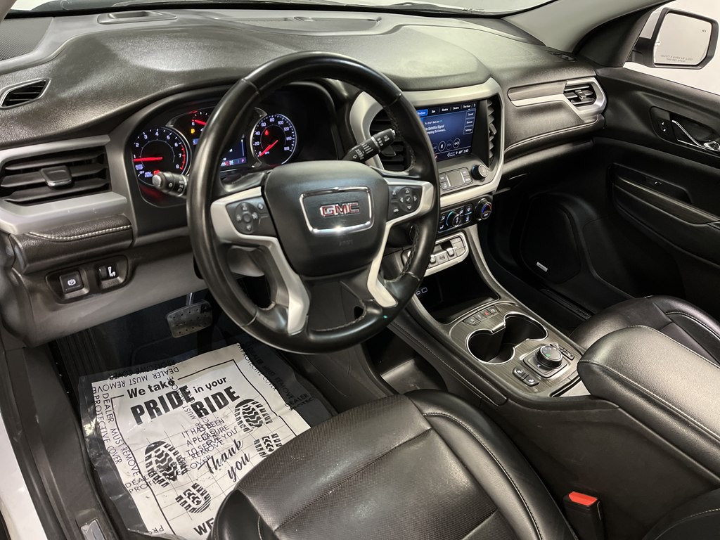 2023 GMC Acadia Image 10