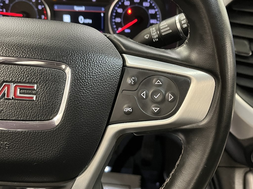 2023 GMC Acadia Image 30