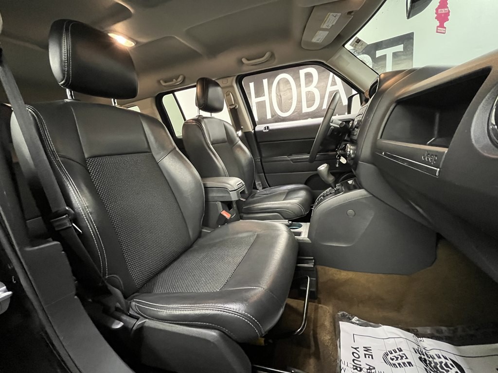 2016 Jeep Patriot Image 10