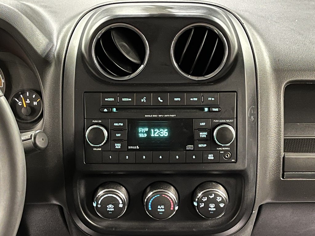 2016 Jeep Patriot Image 17