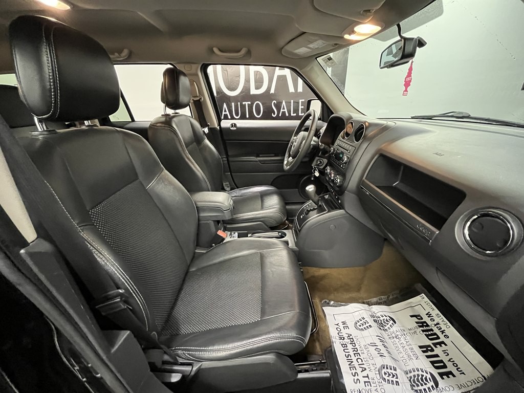 2016 Jeep Patriot Image 11