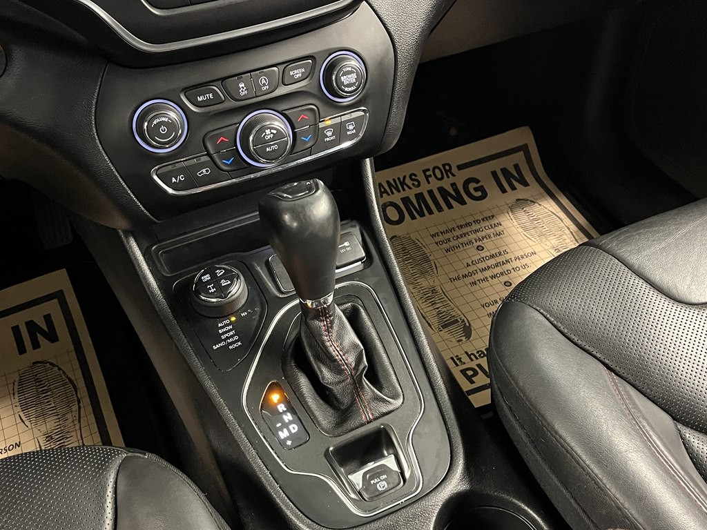 2019 Jeep Cherokee Image 21