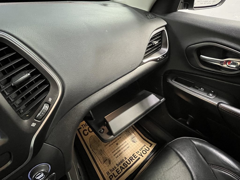 2019 Jeep Cherokee Image 22