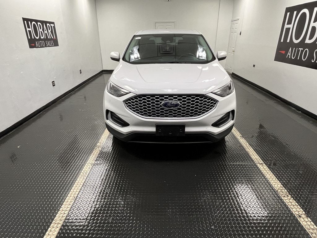 2024 Ford Edge Image 2