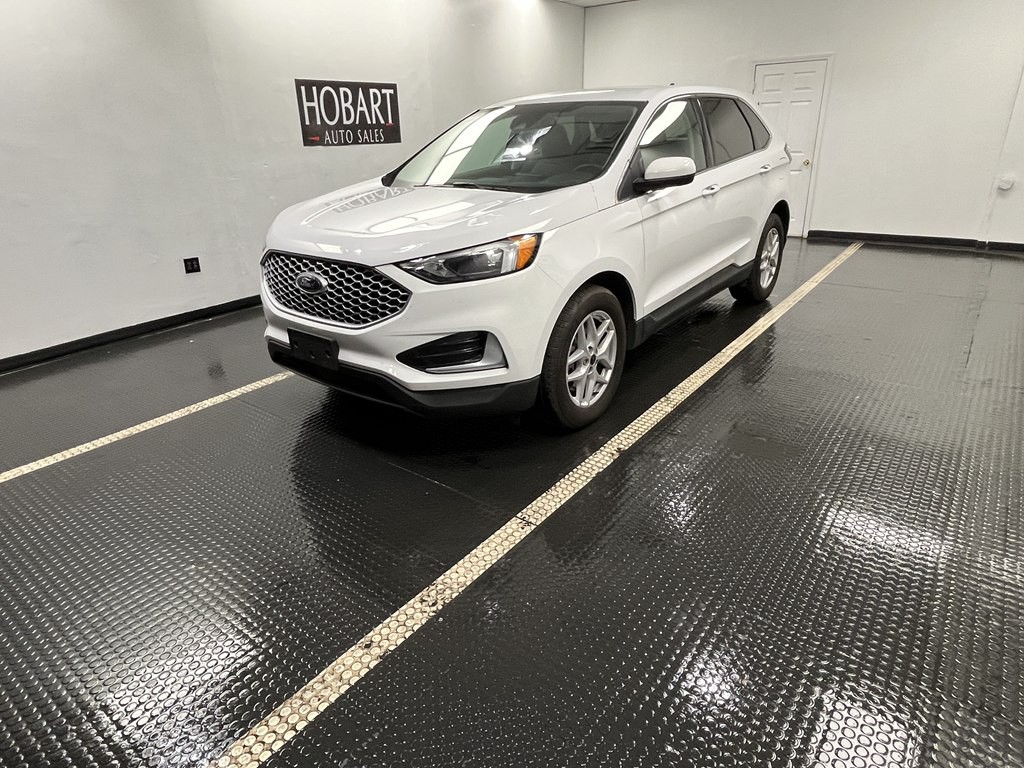 2024 Ford Edge Image 3