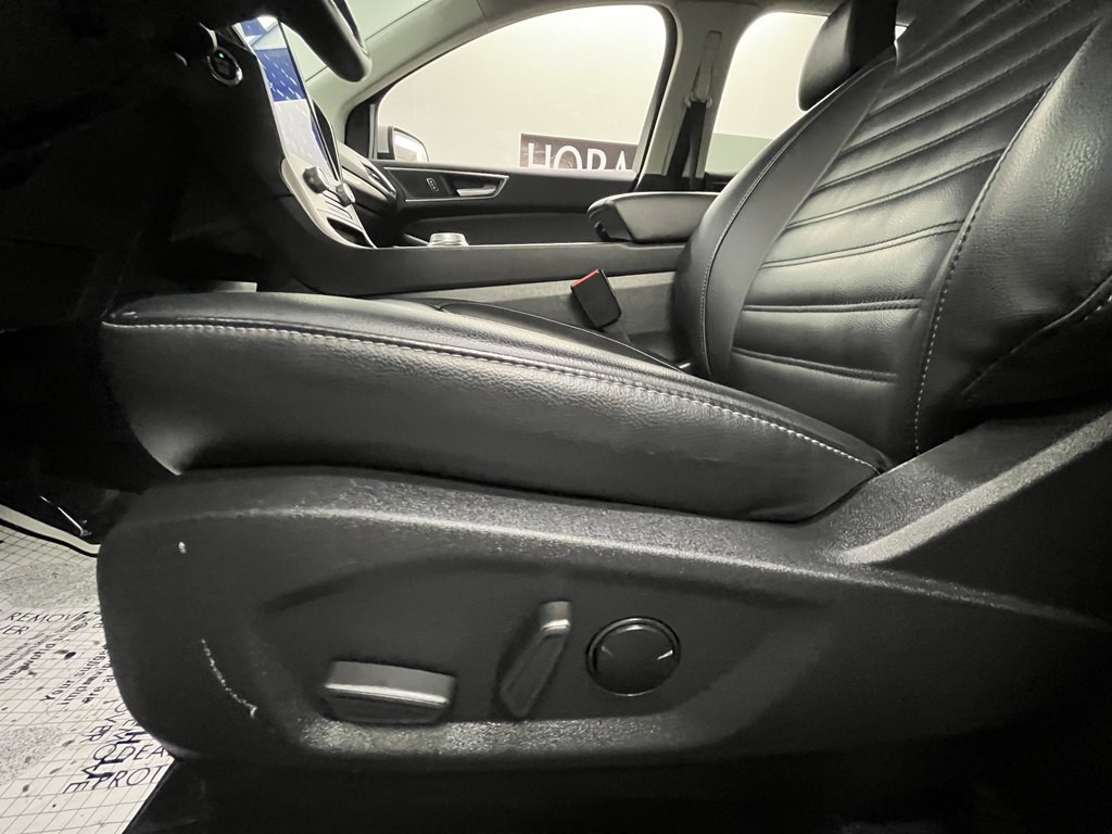 2024 Ford Edge Image 9