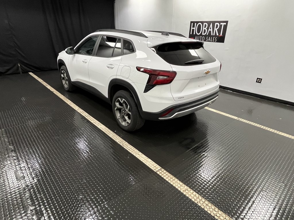 2025 Chevrolet Trax Image 4
