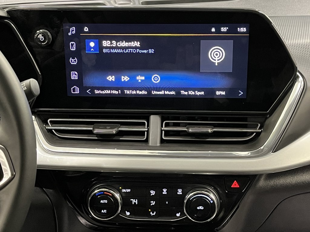 2025 Chevrolet Trax Image 17