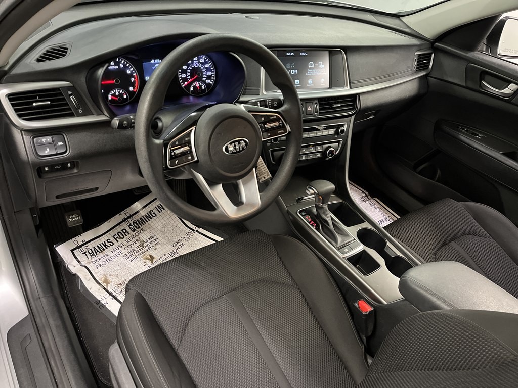 2019 Kia Optima Image 9