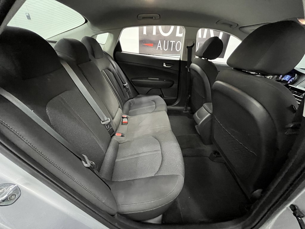 2019 Kia Optima Image 15