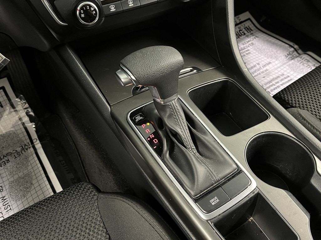 2019 Kia Optima Image 21