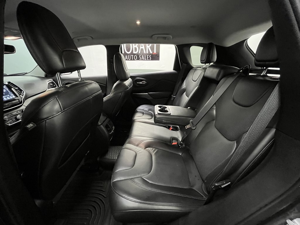 2019 Jeep Cherokee Image 13