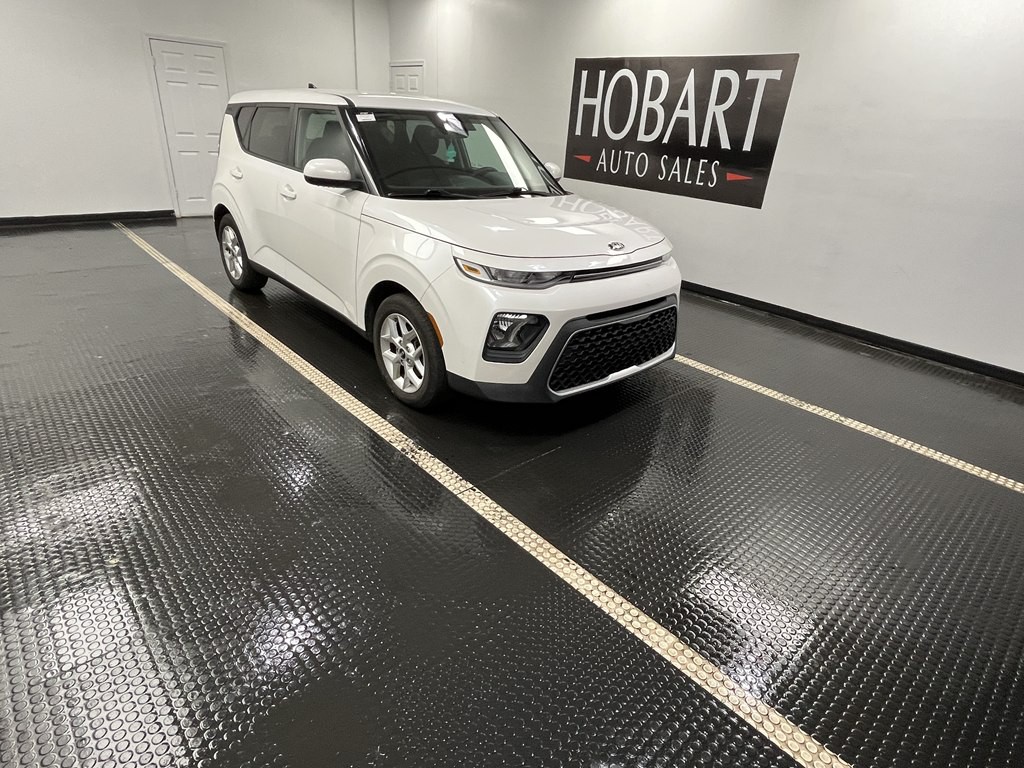2021 Kia Soul Image 1