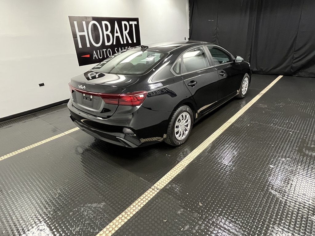 2023 Kia Forte Image 6