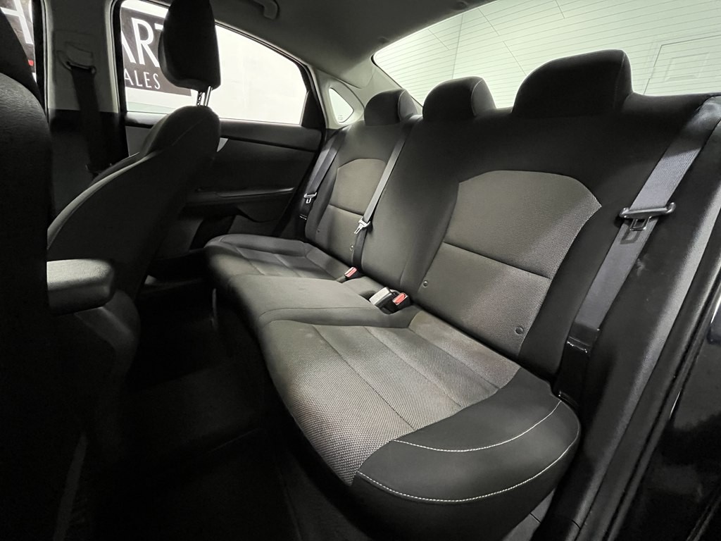 2023 Kia Forte Image 13
