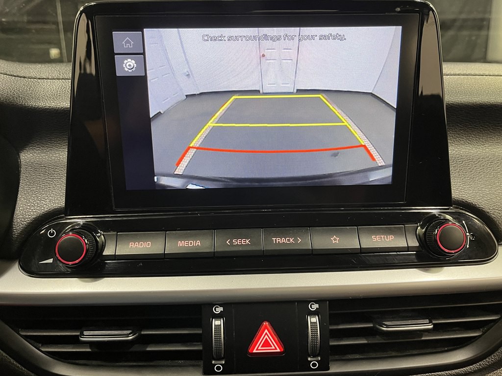 2023 Kia Forte Image 17