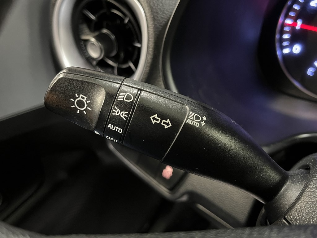 2023 Kia Forte Image 23