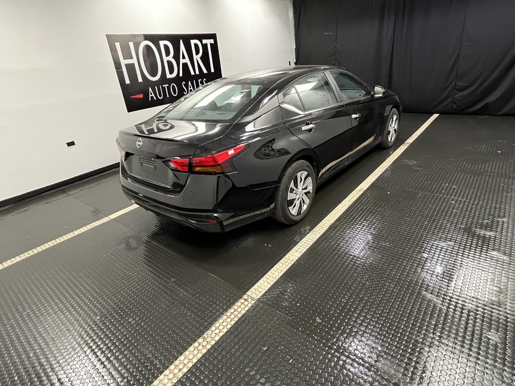 2023 Nissan Altima Image 6