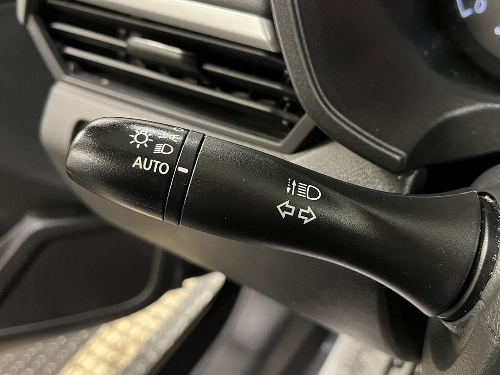 2023 Nissan Altima Image 24