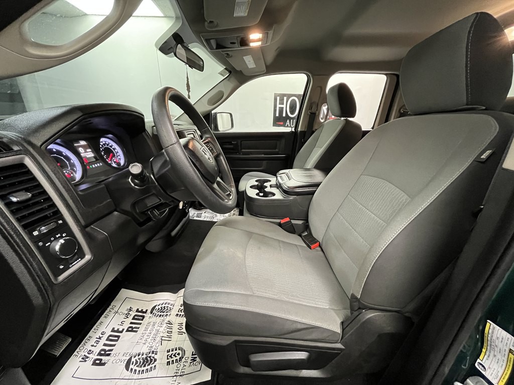 2022 RAM 1500 Image 9