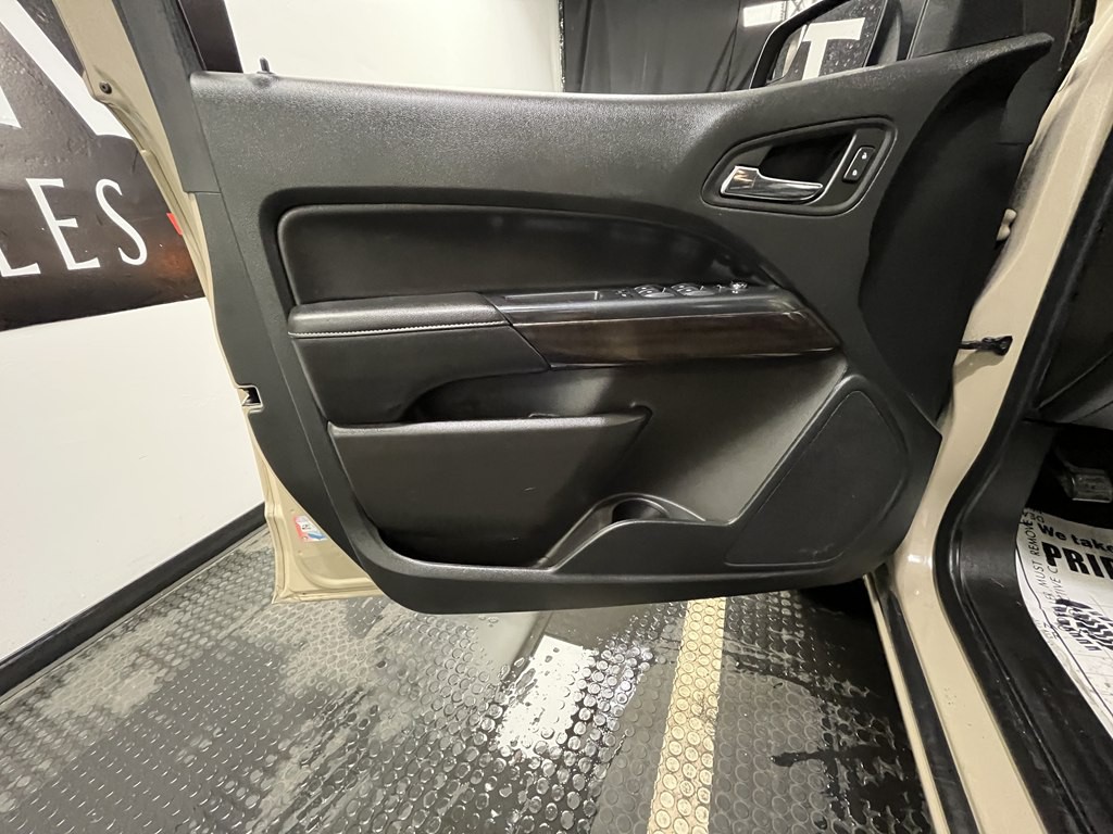 2022 GMC Canyon Image 7