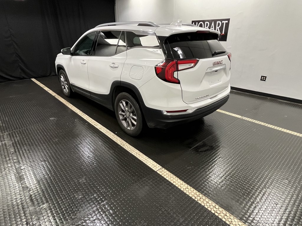 2023 GMC Terrain Image 4