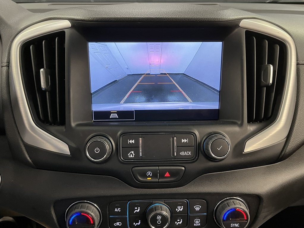 2023 GMC Terrain Image 16