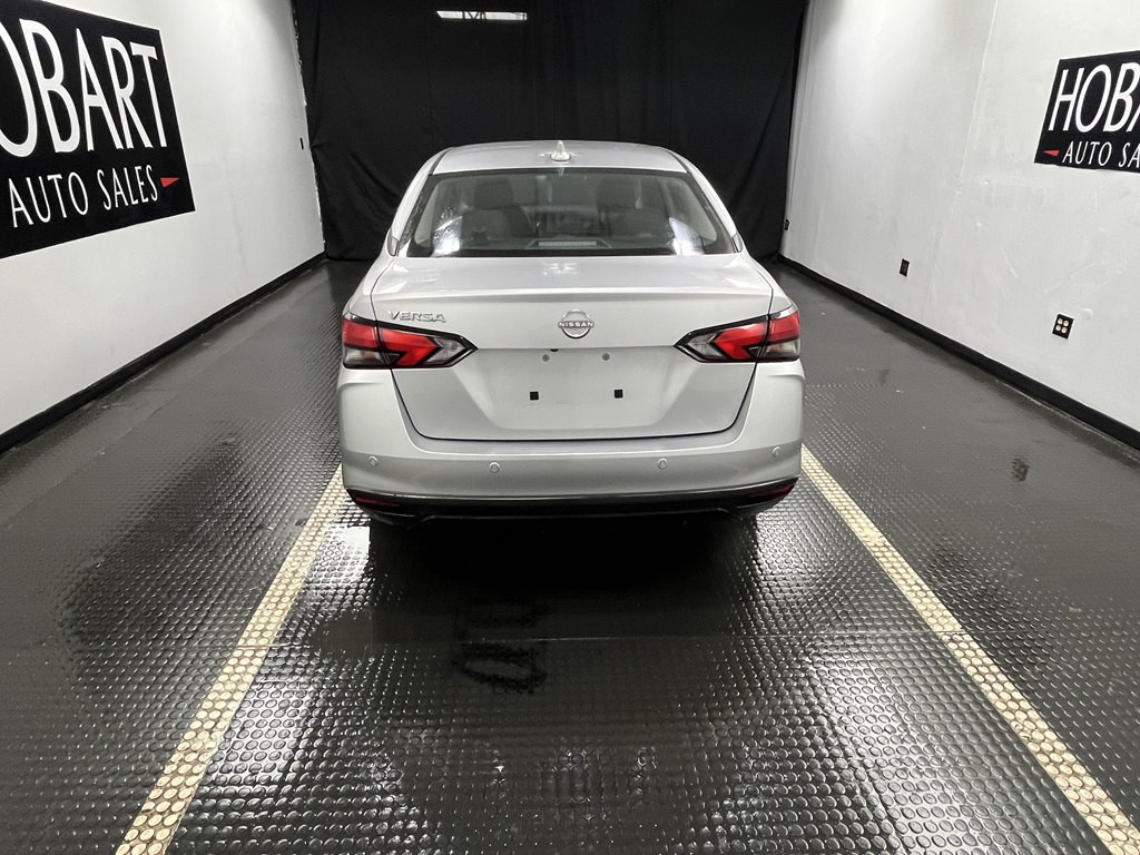 2025 Nissan Versa Image 5