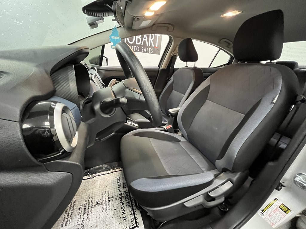 2025 Nissan Versa Image 8