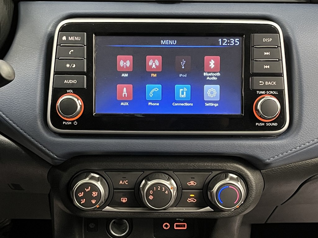 2025 Nissan Versa Image 18