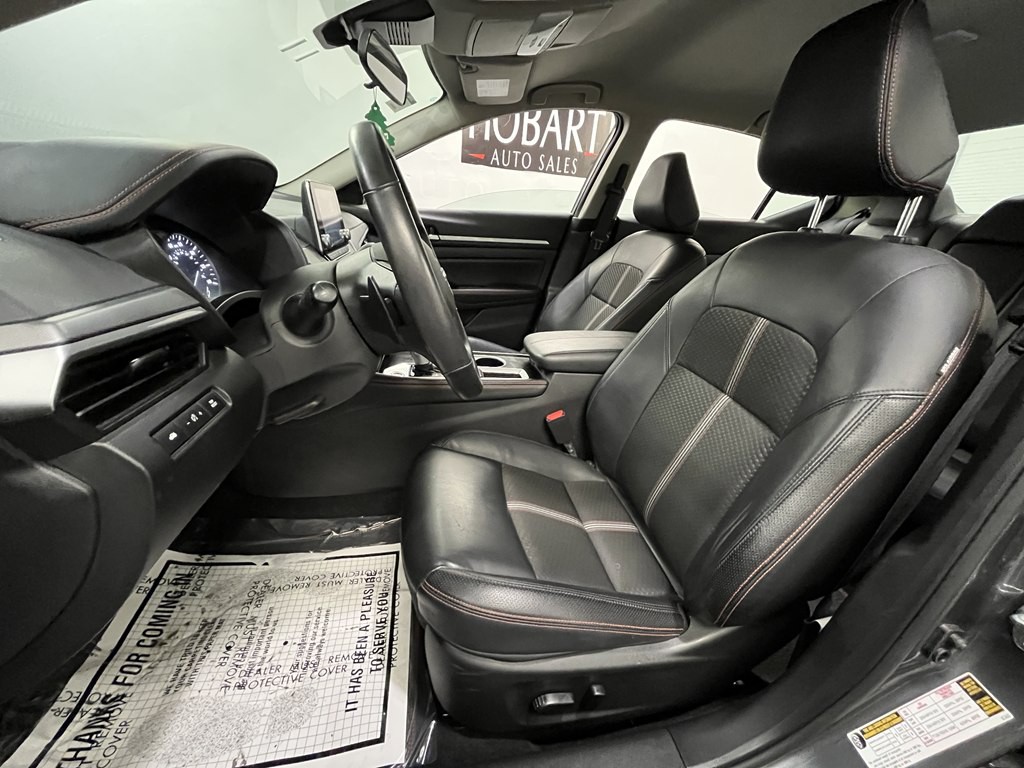 2025 Nissan Altima Image 8