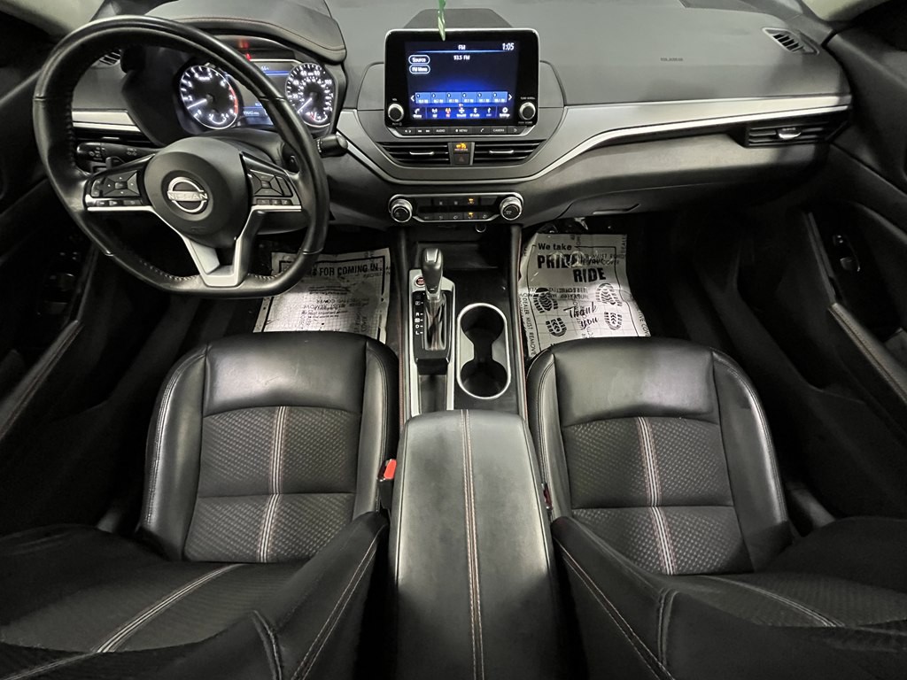 2025 Nissan Altima Image 18