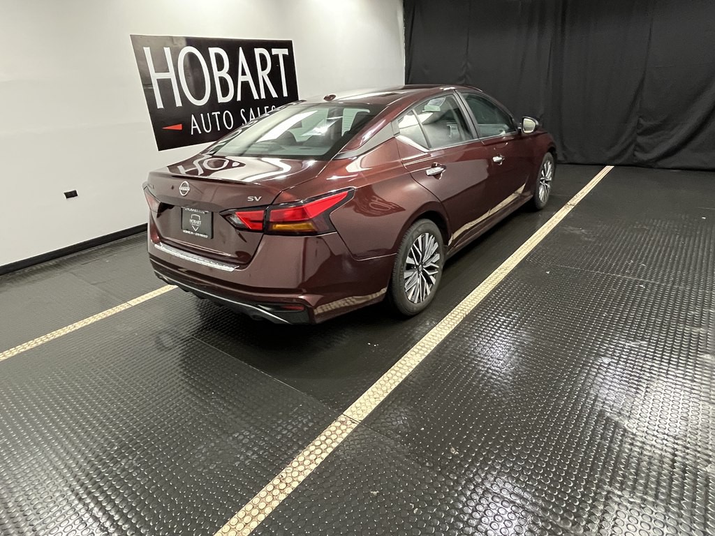 2024 Nissan Altima Image 6