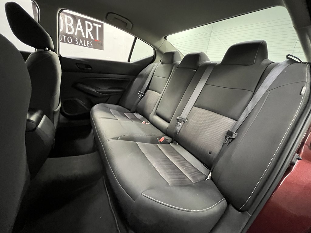 2024 Nissan Altima Image 14