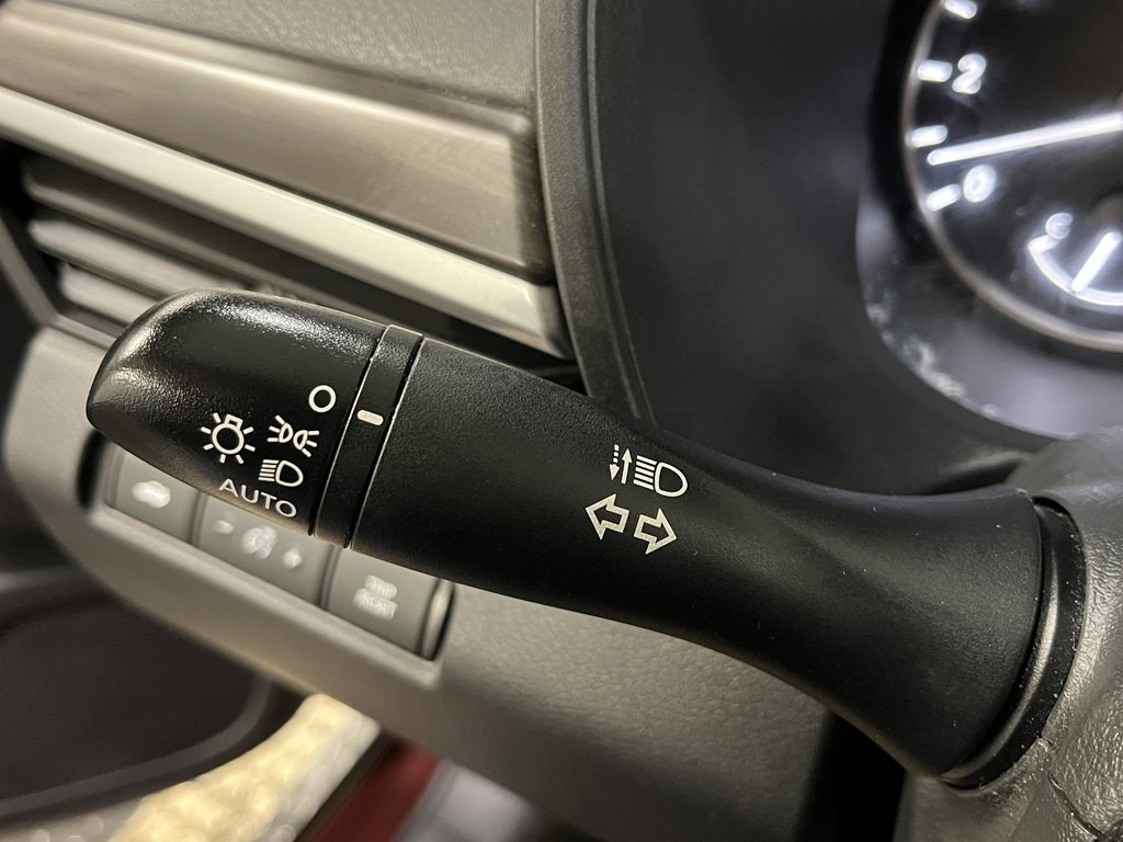 2024 Nissan Altima Image 25